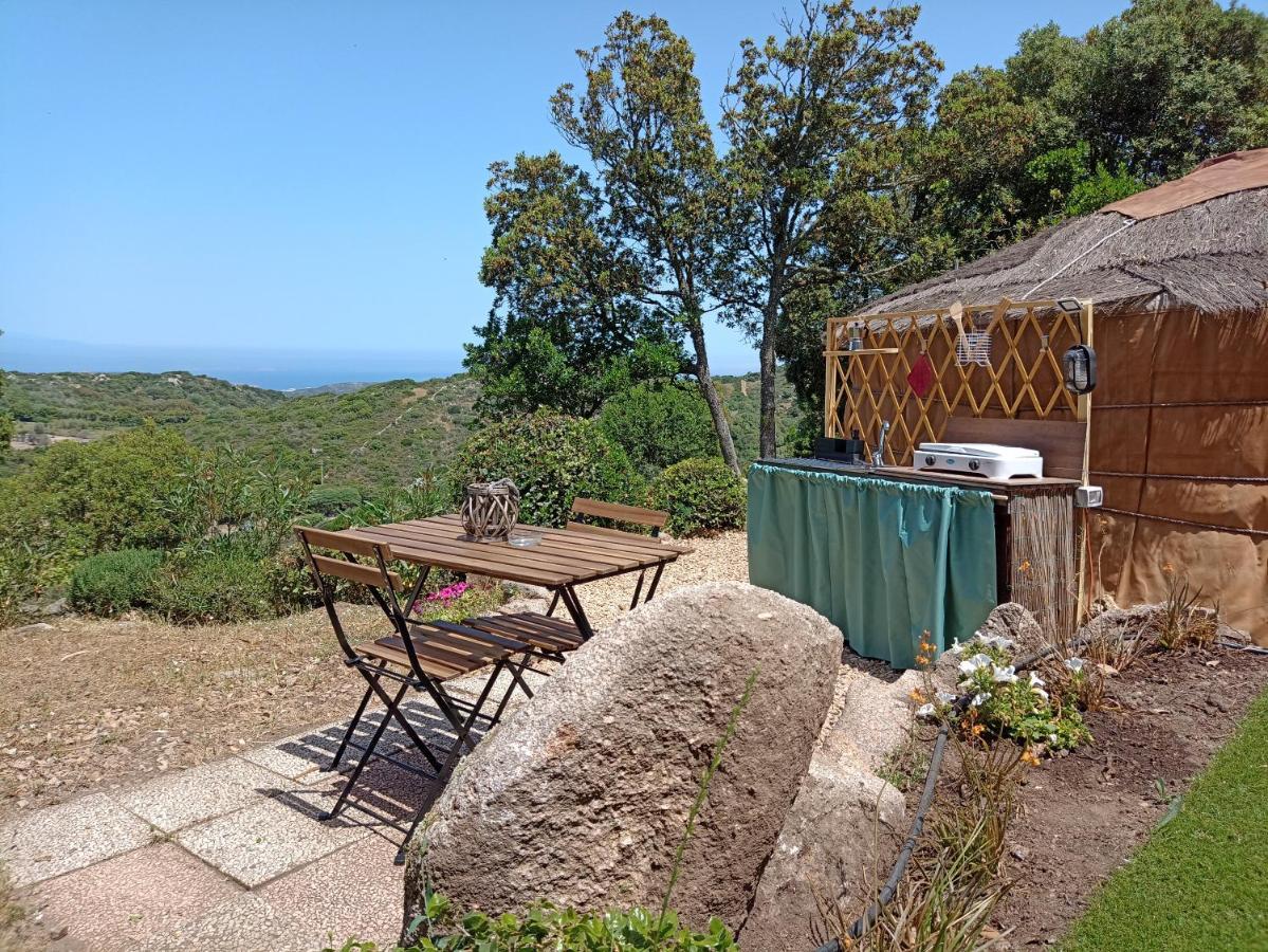 La Cera Farm Camping B&B Санта-Тереза-Галлура Екстер'єр фото