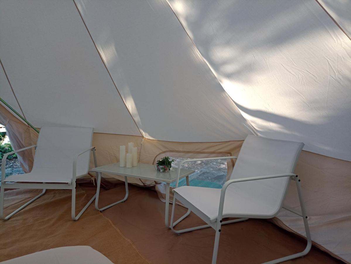 La Cera Farm Camping B&B Санта-Тереза-Галлура Екстер'єр фото