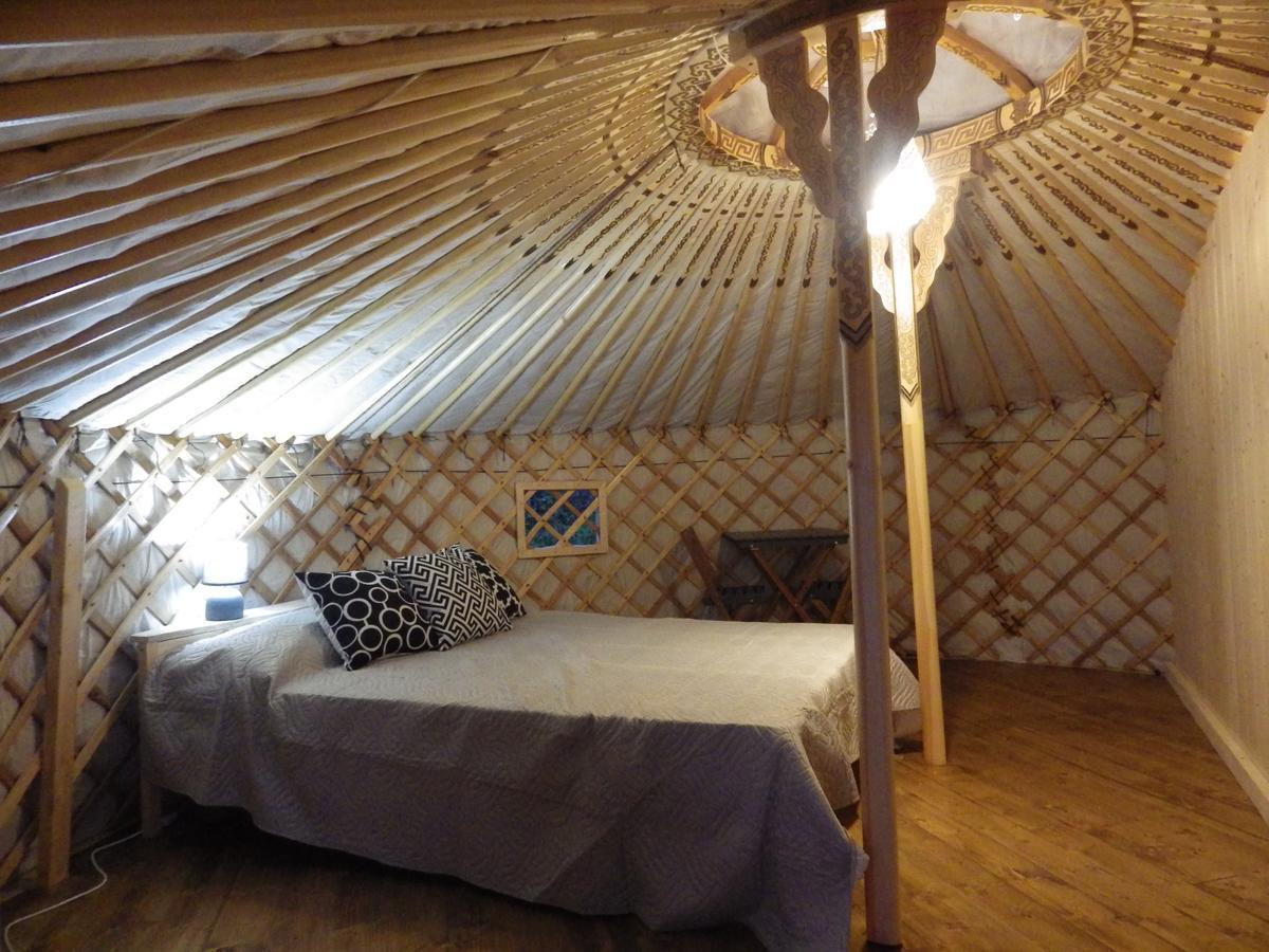 La Cera Farm Camping B&B Санта-Тереза-Галлура Екстер'єр фото